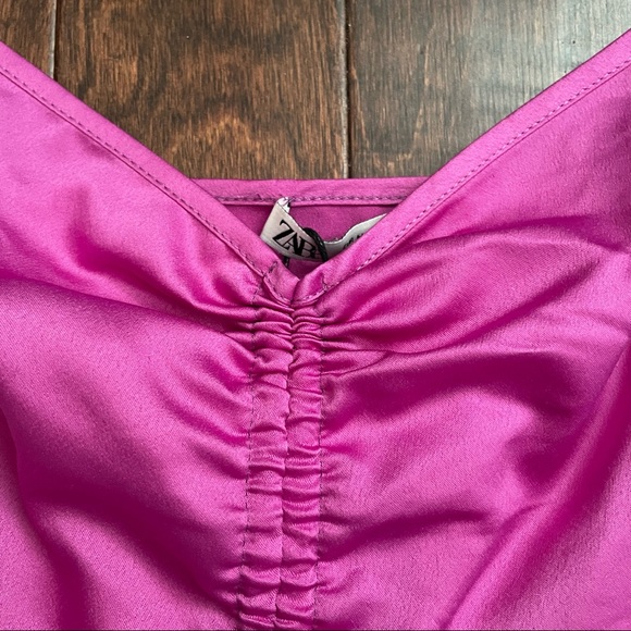 NWT Zara fuchsia ruched satin effect crop top - Picture 7 of 9